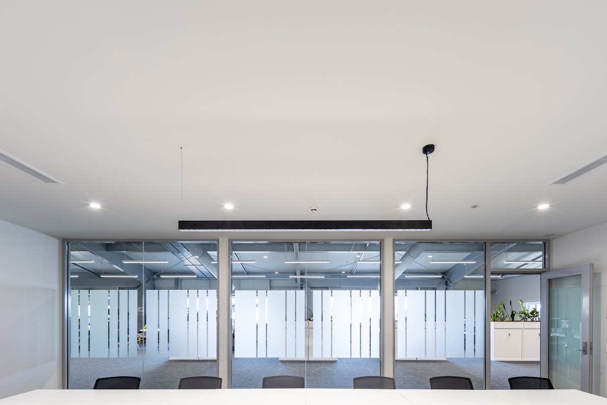 Purpose built office building ecan 17